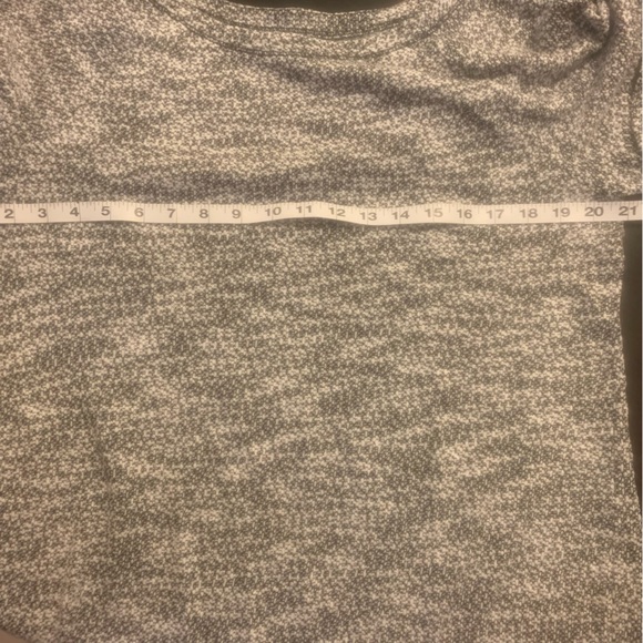 Lou & Gray long top, short sleeve,  draw string bottom. Beach - Picture 5 of 9